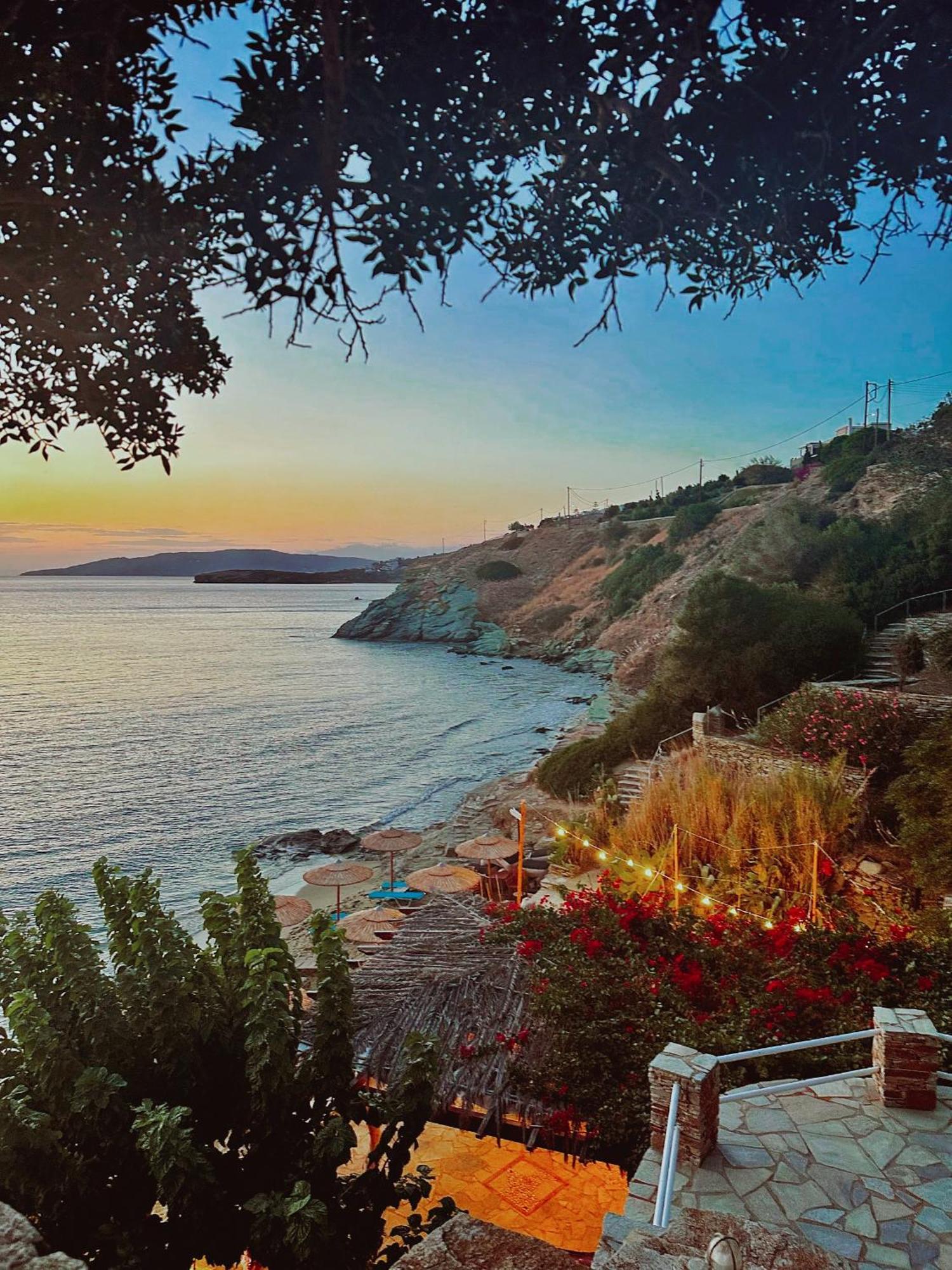 Aneroussa Beach Hotel Batsi  Exterior photo